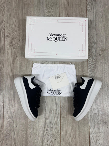 ALEXANDER MCQUEEN 🖤🤍