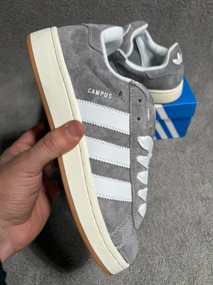 Adidas Campus