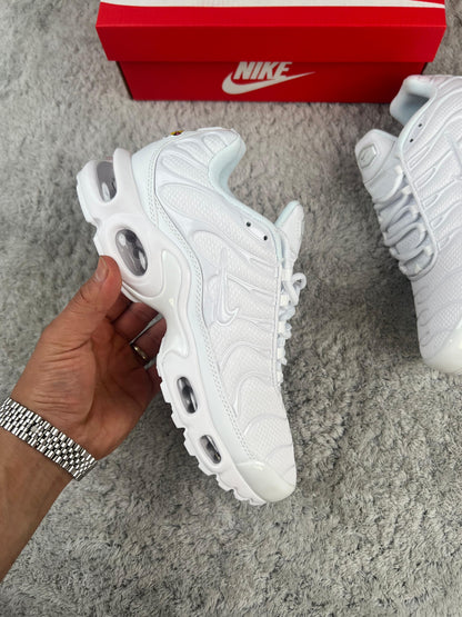 Nike Tn full white