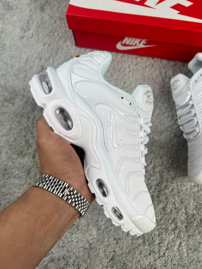 Nike Tn full white